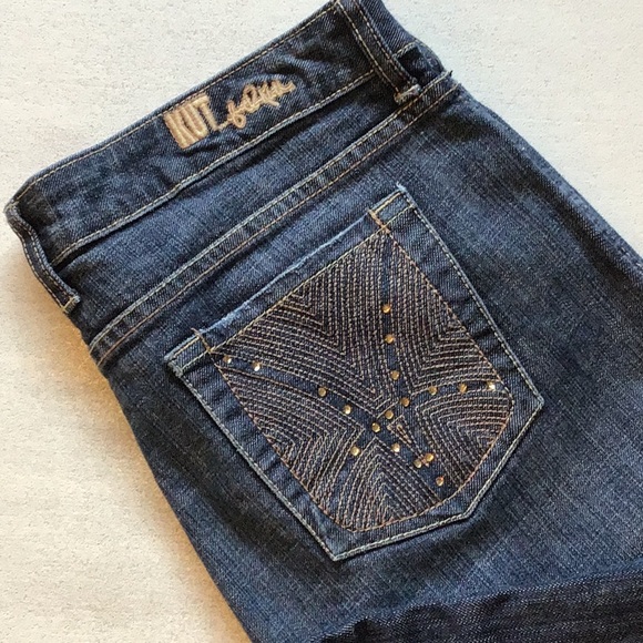 Kut from the Kloth Denim - {KUT from the Kloth} Rhinestone Denim sz 10